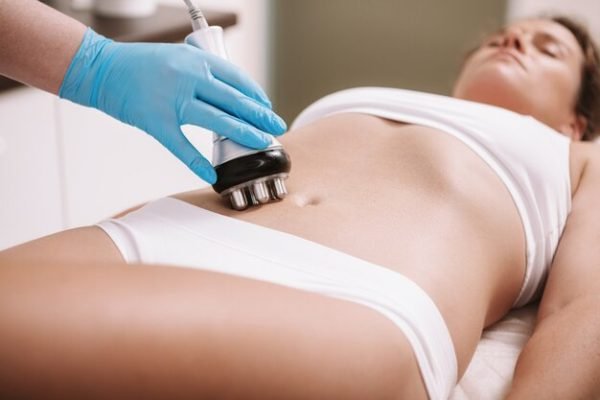 woman-enjoying-rf-lifting-procedure-her-stomach-skin-beauty-clinic_118628-1527 woman-enjoying-rf-lifting-procedure-her-stomach-skin-beauty-clinic_118628-1527